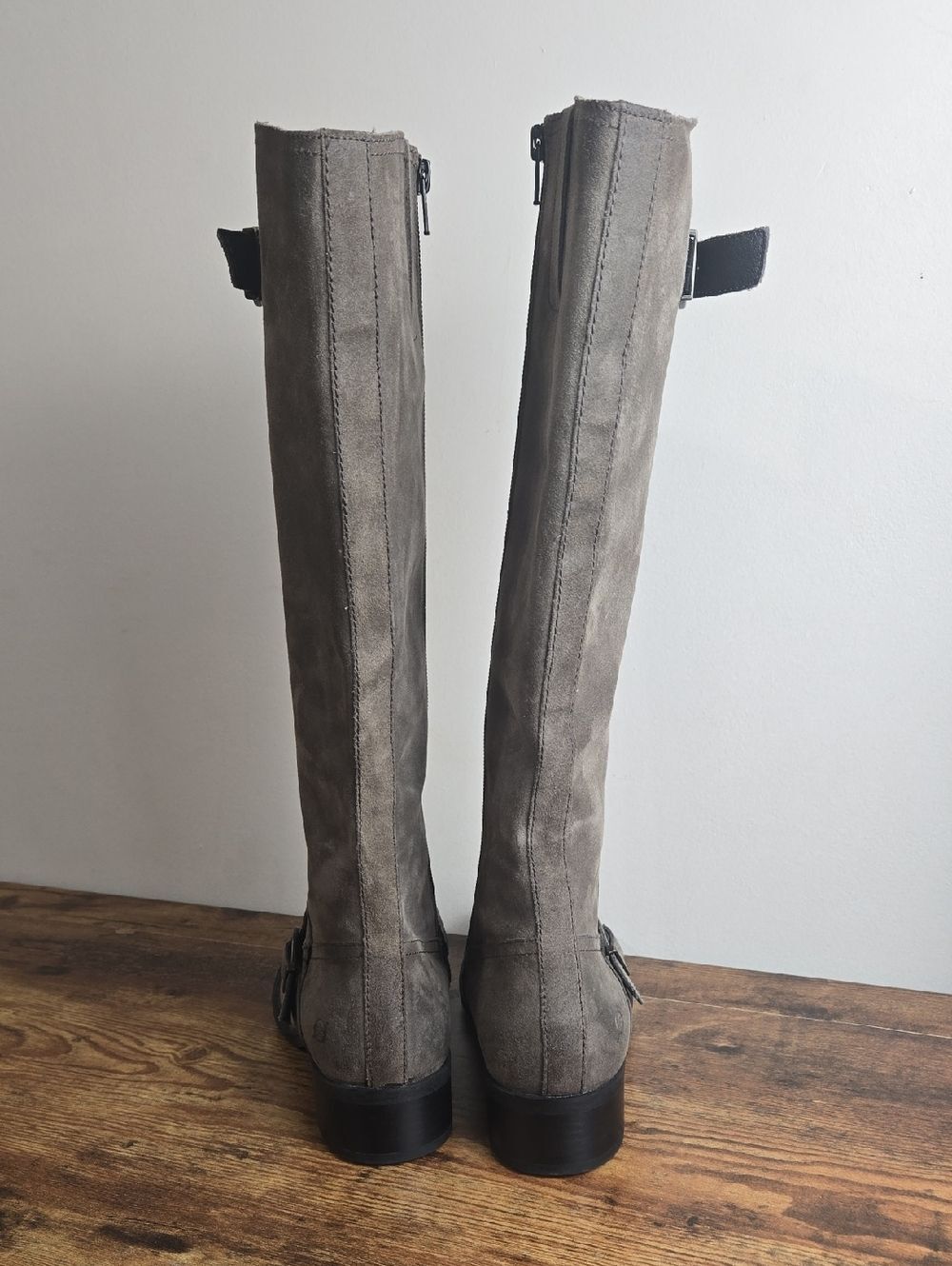 Born Chesire Gray Suede Tall Riding Boot Women Sz 9 Euro Boho Farmcore Cabincore - Picture 7 of 11